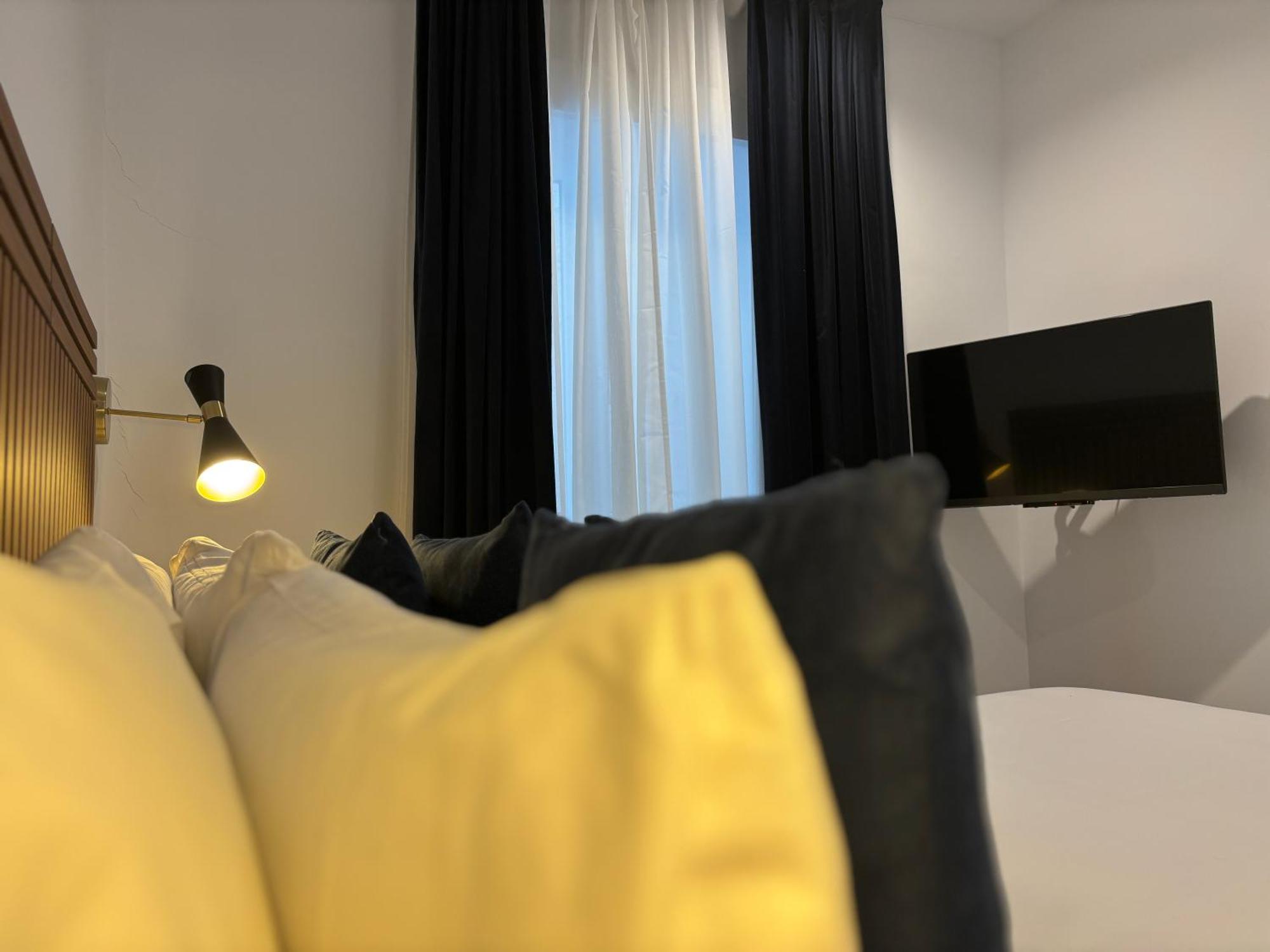 Arenal Suites Bilbao Exterior photo