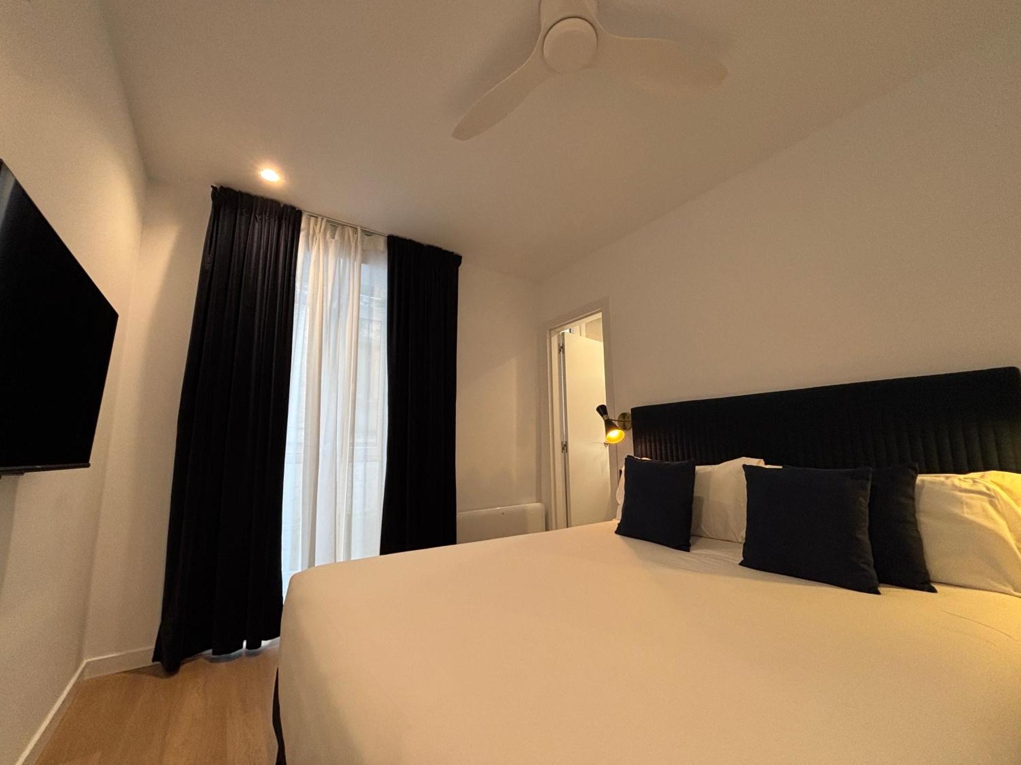 Arenal Suites Bilbao Exterior photo