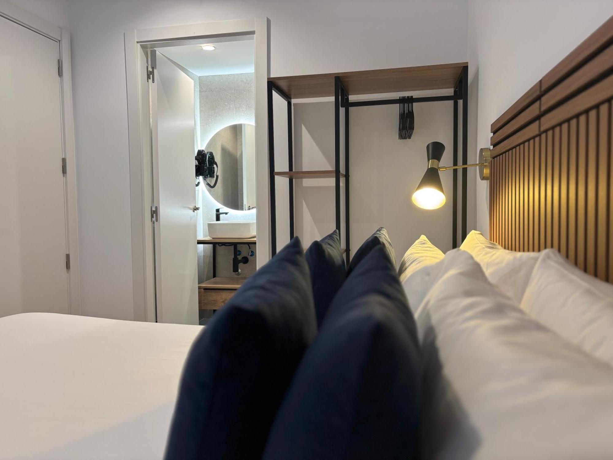 Arenal Suites Bilbao Exterior photo